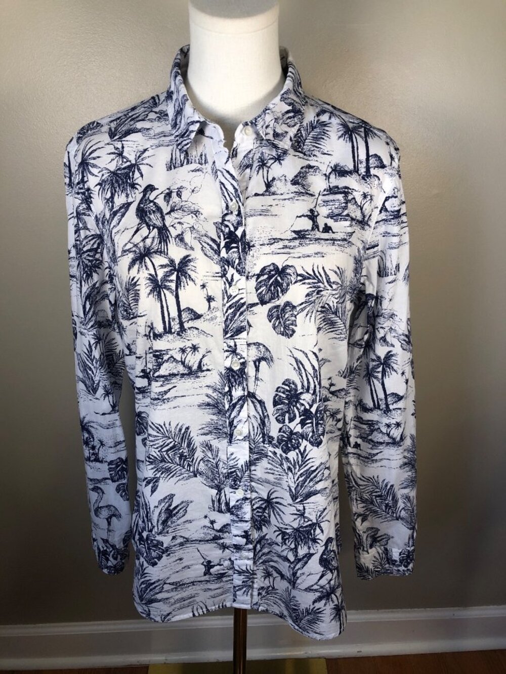 J McLaughlin Lois Shirt M White Blue Giardino Tropical Toile Cotton Button Down